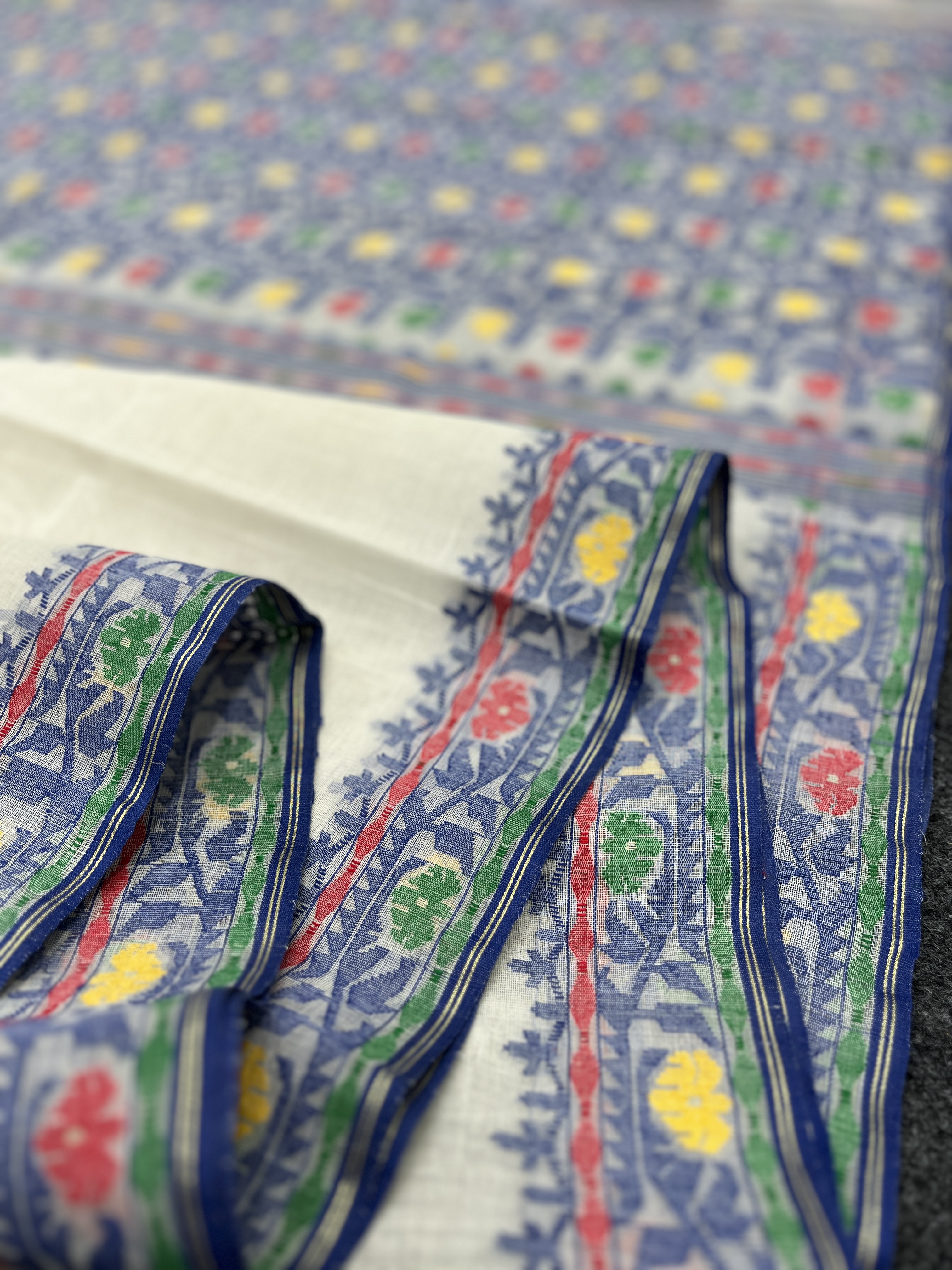 Exclusive cotton jamdani saree