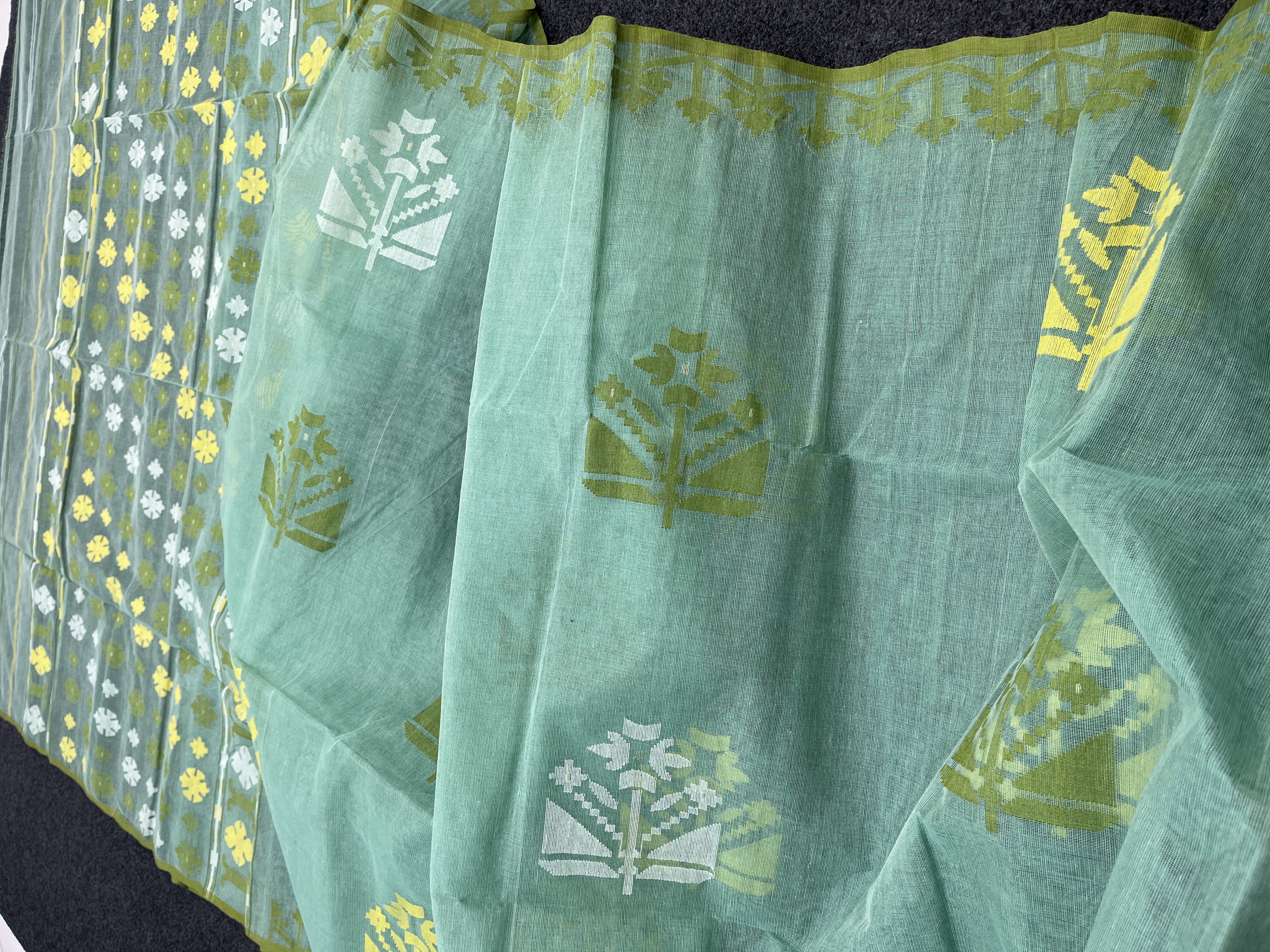 Exclusive cotton dhakai jamdani saree