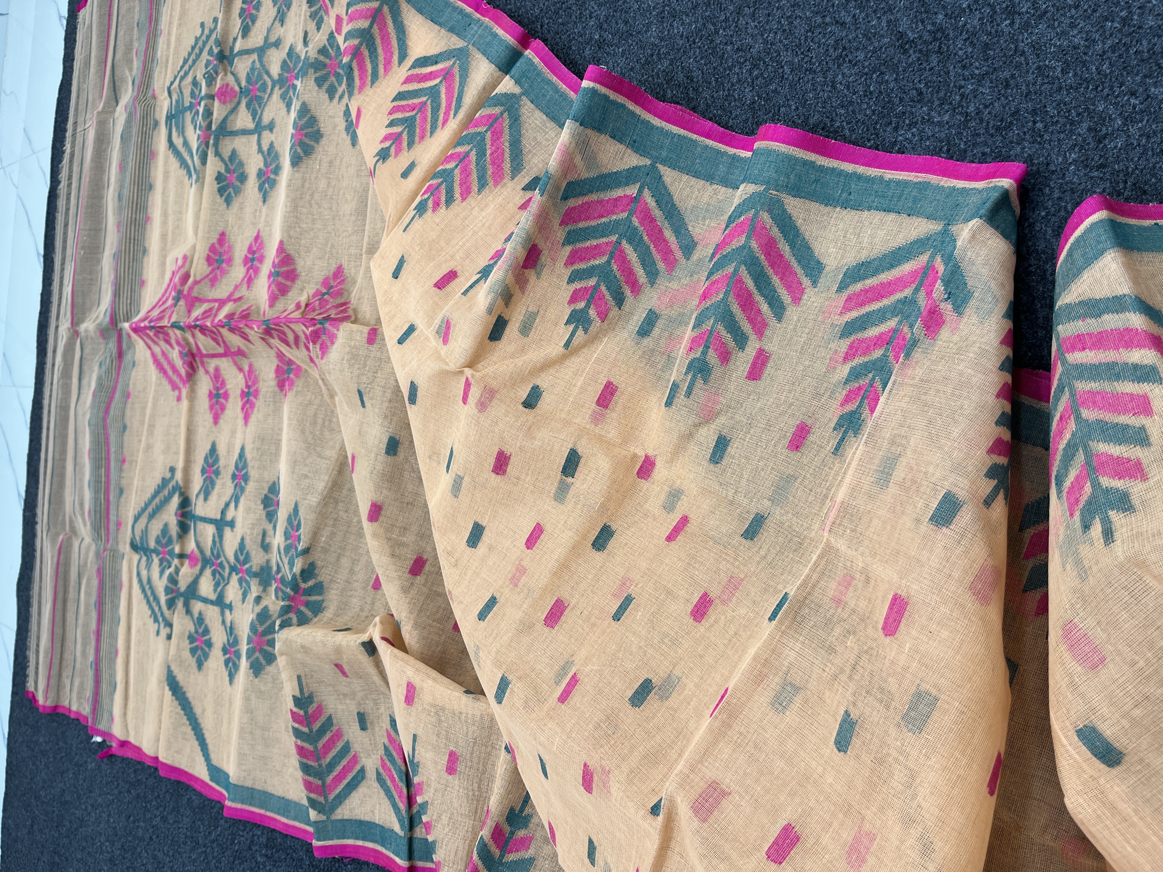 Peachy cotton jamdani saree