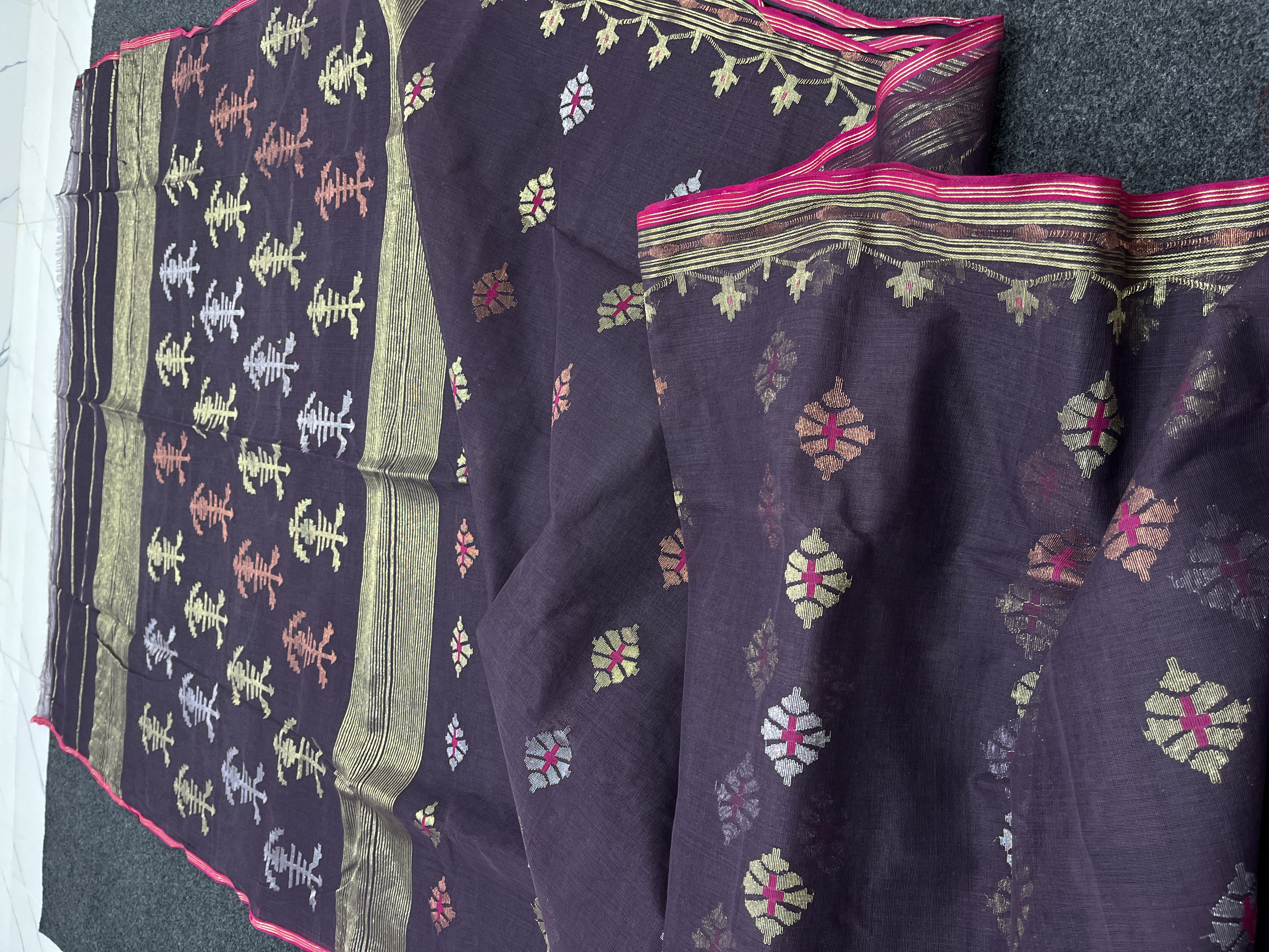 Chocolate dhakai cotton jamdani saree
