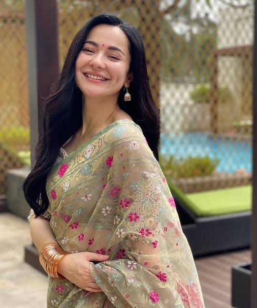 Exclusive Hania Amir Moslin jamdani saree