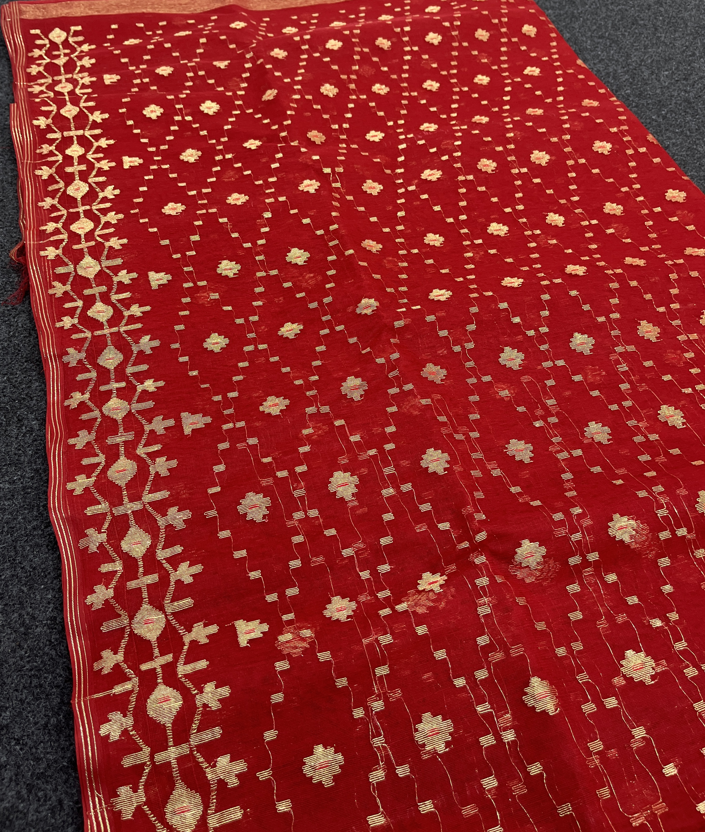Red Golden jal half silk jamdani saree
